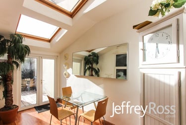 5 bed house, Flora Street, Cathays, Cardiff, CF244EQ - Image 2